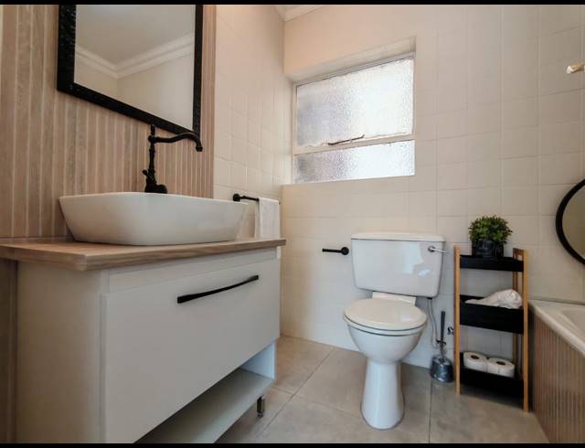 2 BEDROOM TOWNHOUSE FOR SALE IN THREE RIVERS
